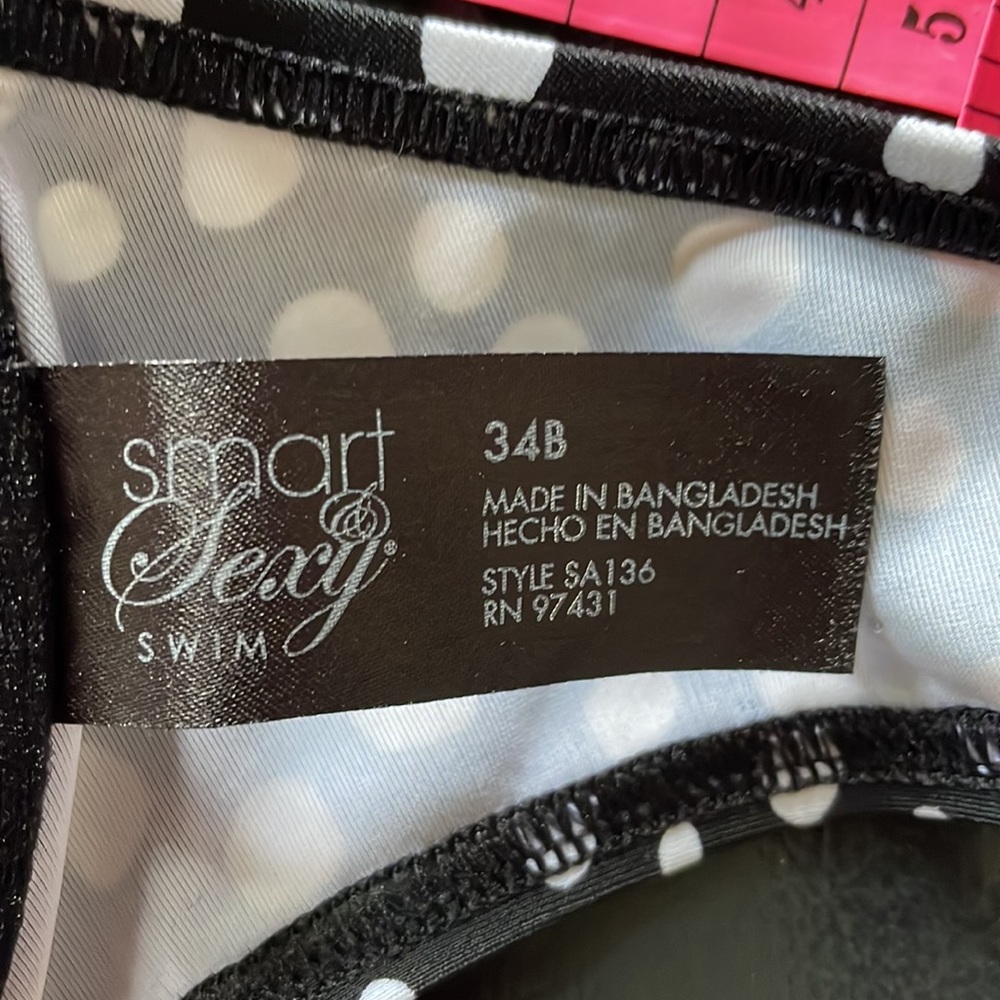Tiny weenie polka dot bikini set.   top 34b bottom medium - Picture 8 of 8